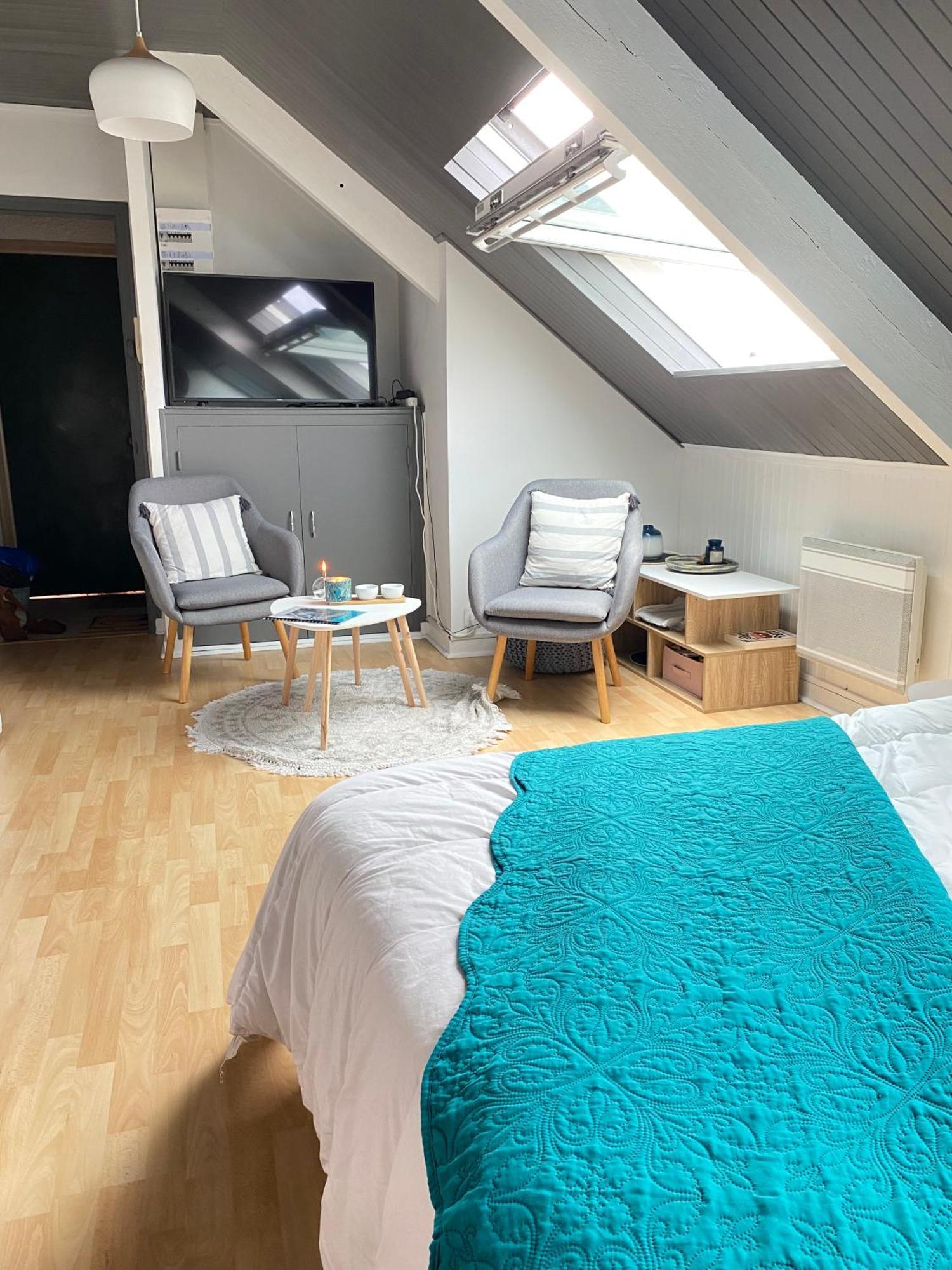 Agreable Cocon Sous Les Toits - Parking - Wifi Appartement Pleneuf-Val-Andre Buitenkant foto