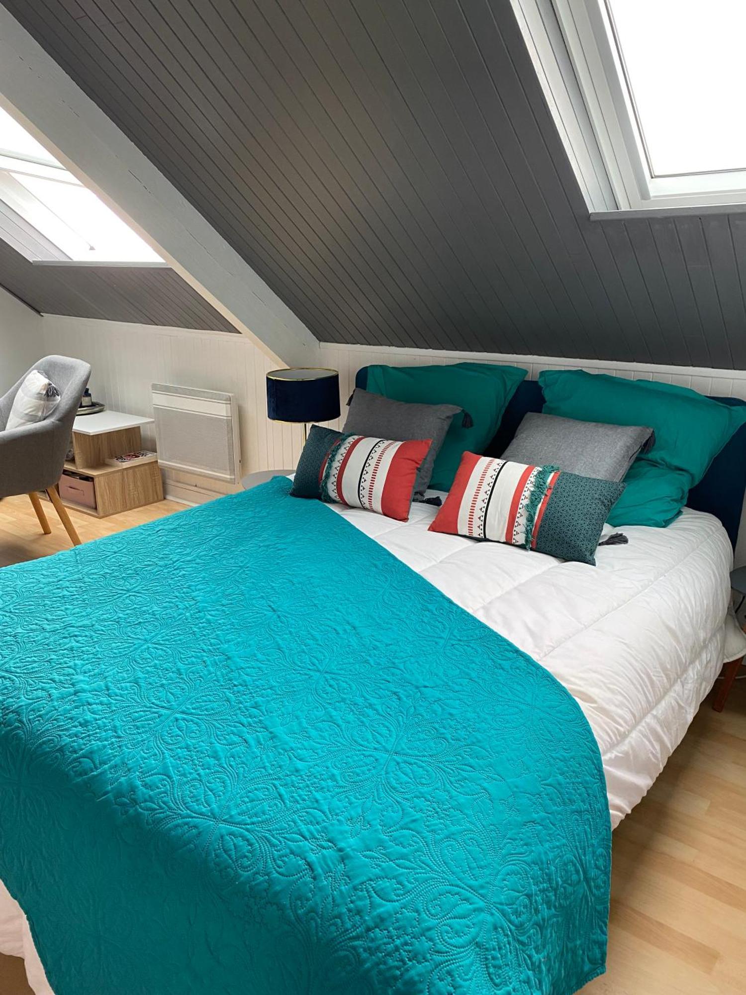 Agreable Cocon Sous Les Toits - Parking - Wifi Appartement Pleneuf-Val-Andre Buitenkant foto
