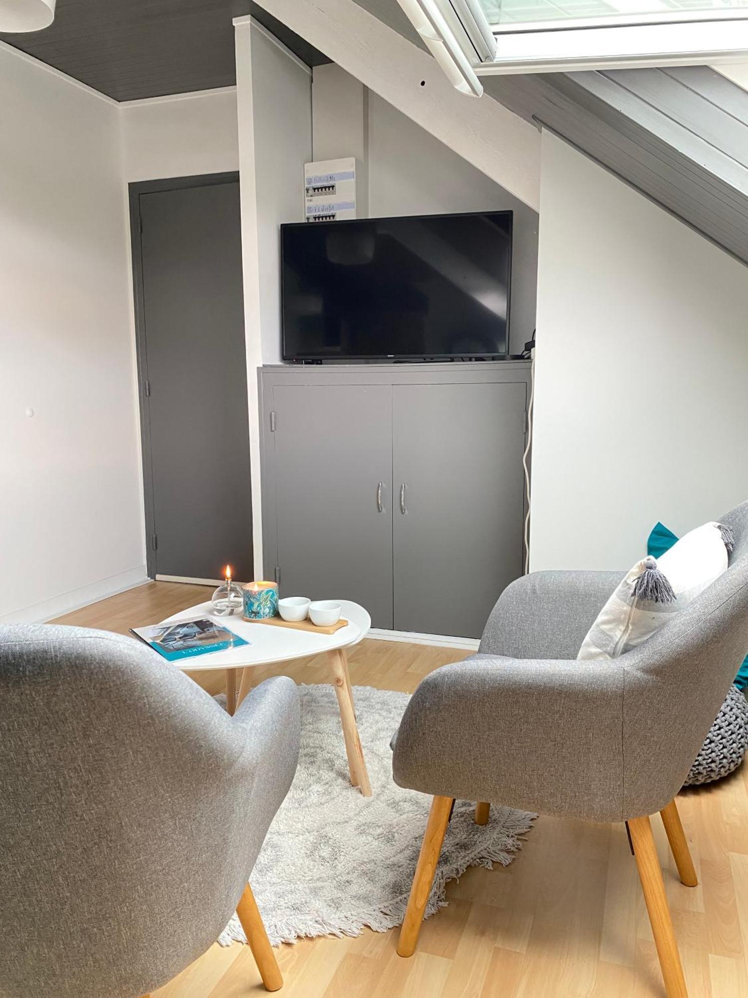 Agreable Cocon Sous Les Toits - Parking - Wifi Appartement Pleneuf-Val-Andre Buitenkant foto