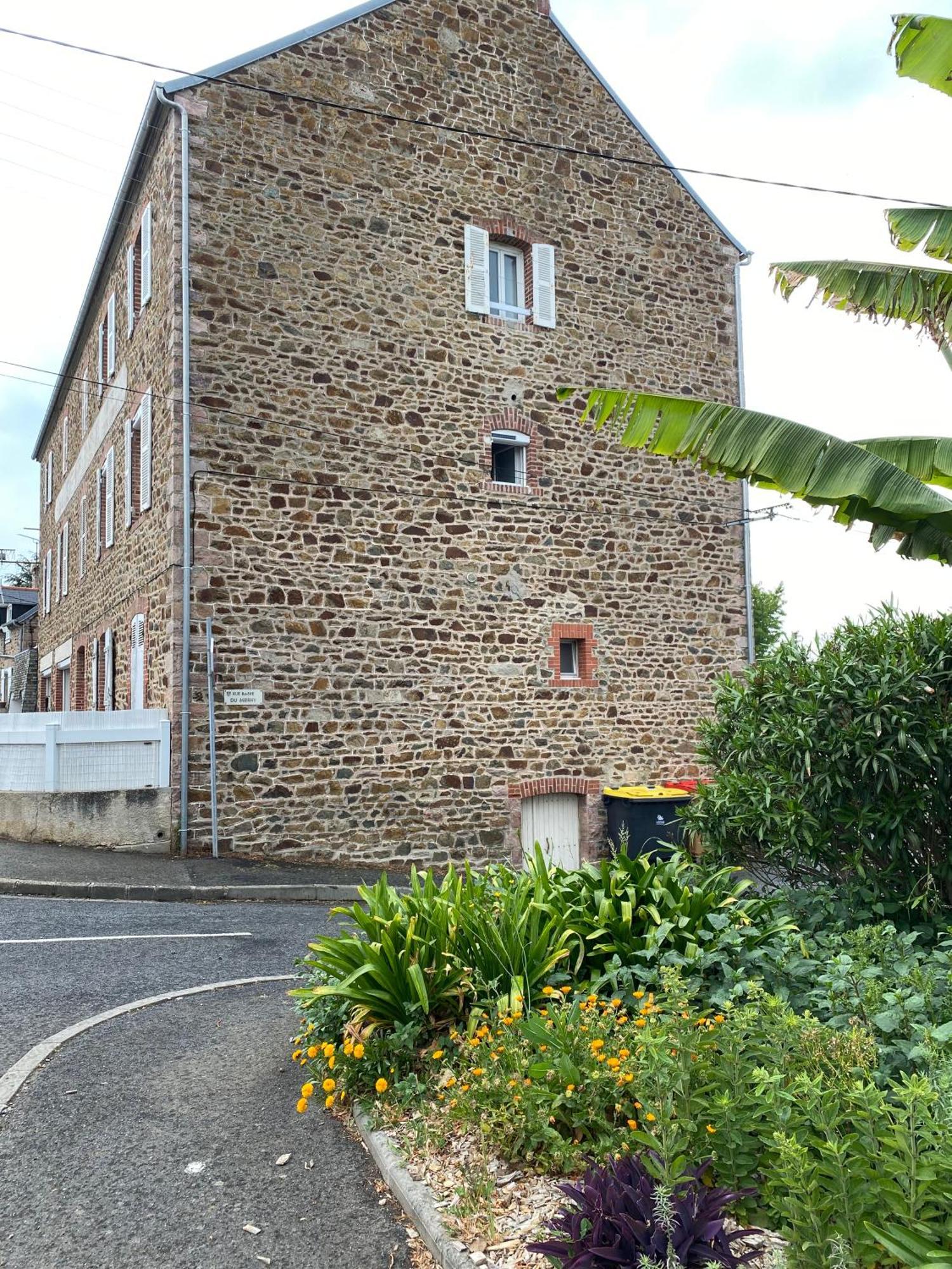 Agreable Cocon Sous Les Toits - Parking - Wifi Appartement Pleneuf-Val-Andre Buitenkant foto