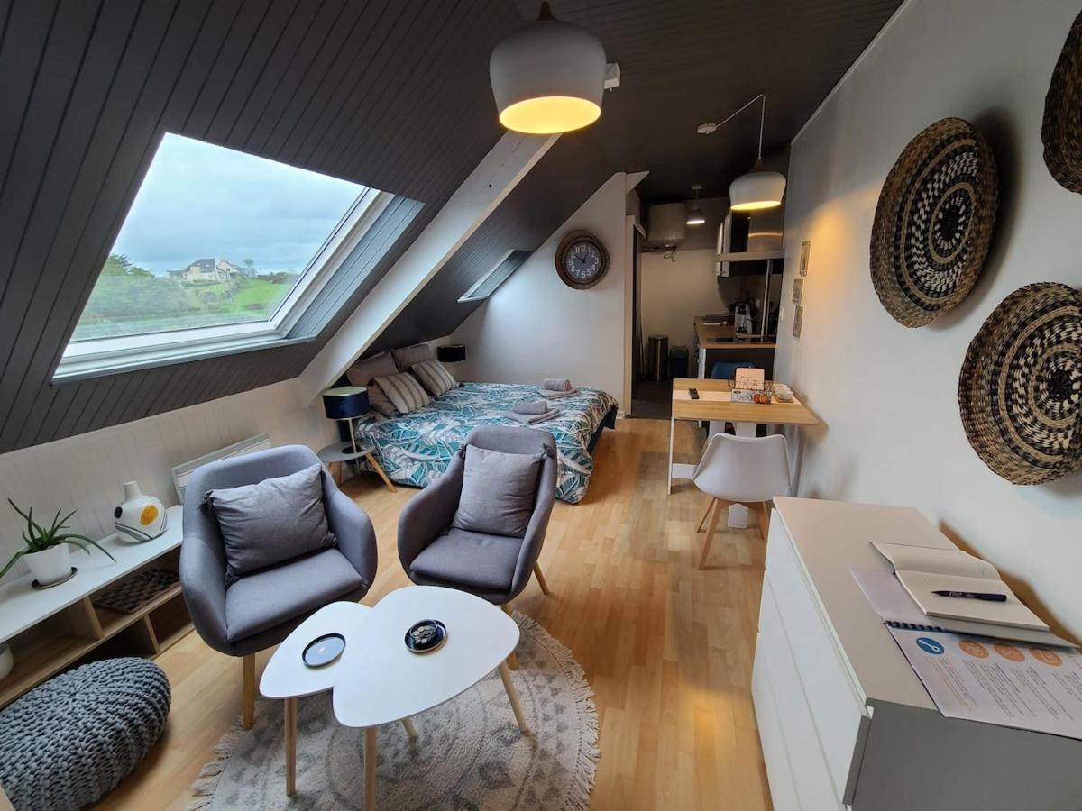 Agreable Cocon Sous Les Toits - Parking - Wifi Appartement Pleneuf-Val-Andre Buitenkant foto